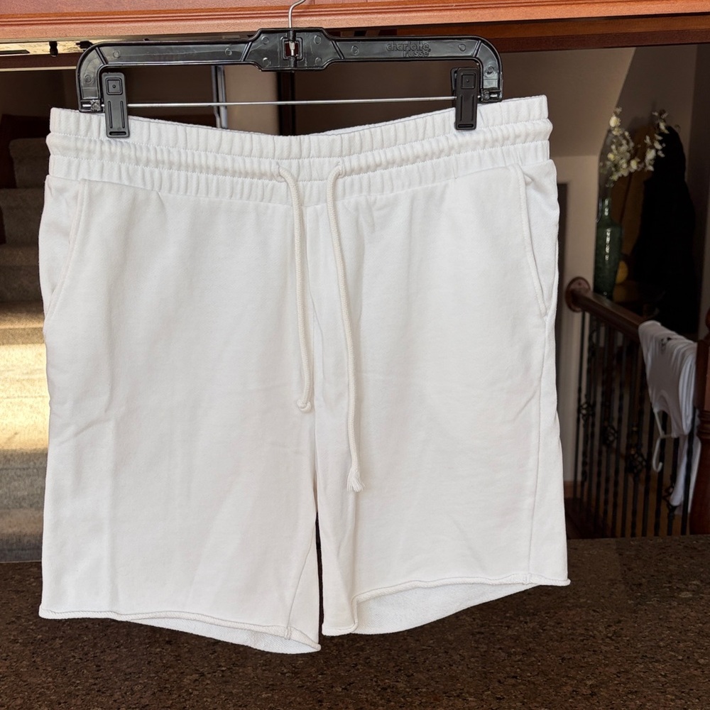 H&M Men's Cream Athletic Shorts